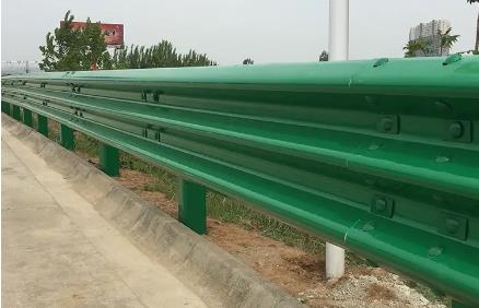 兩波/三波形護欄板檢測